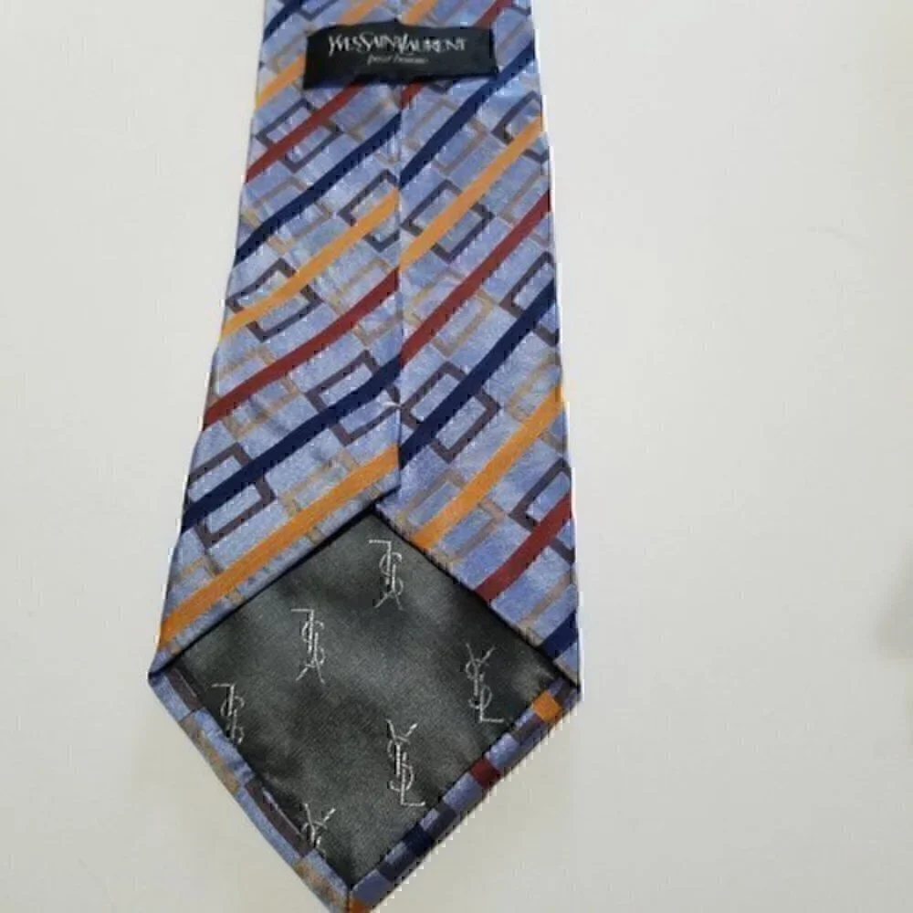 YSL Yves Saint Laurent 100% Silk Designer Tie